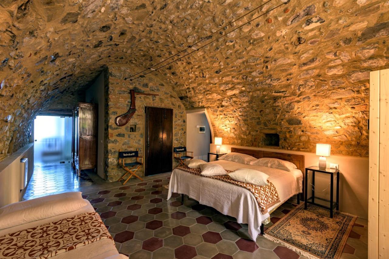 Residenza di Prestigio In Riva al Lago Marone LOFT Esterno foto