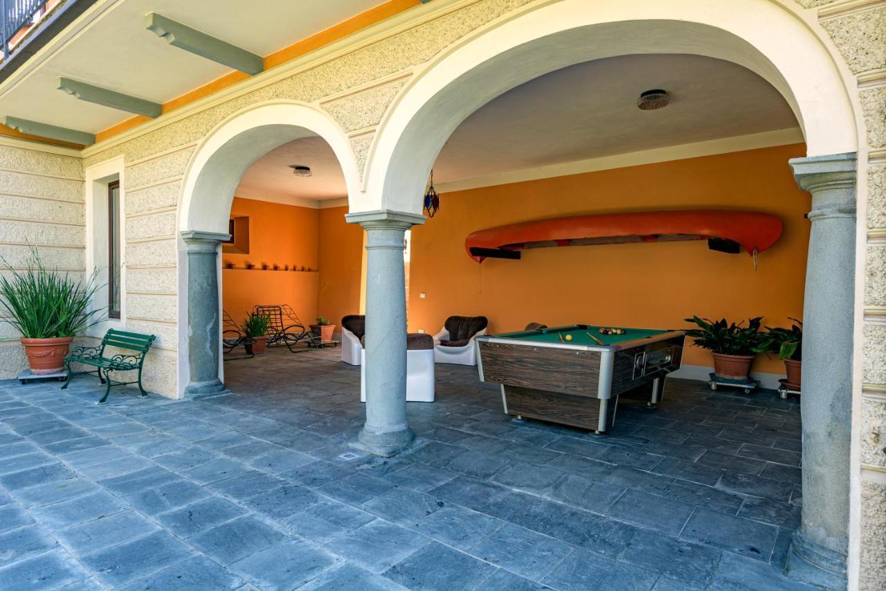 Residenza di Prestigio In Riva al Lago Marone LOFT Esterno foto