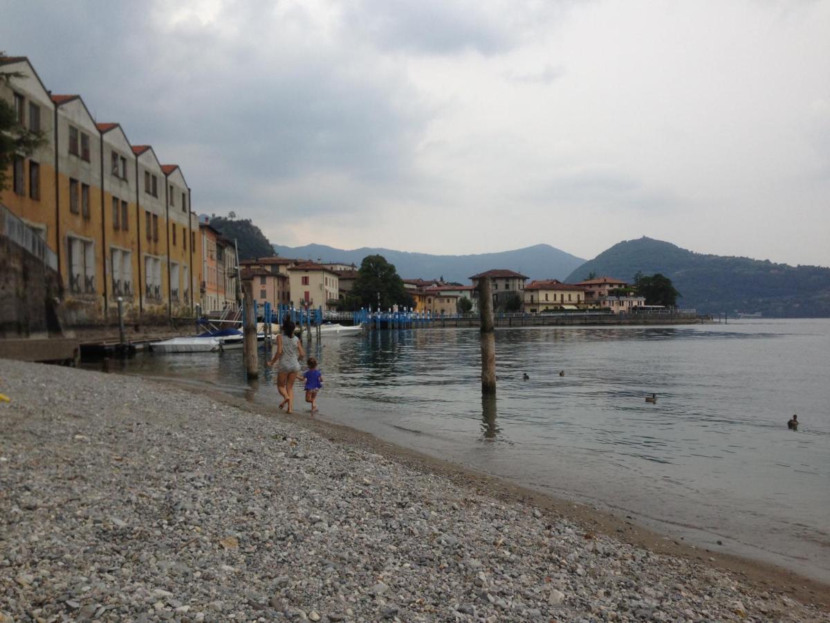 Residenza di Prestigio In Riva al Lago Marone LOFT Esterno foto