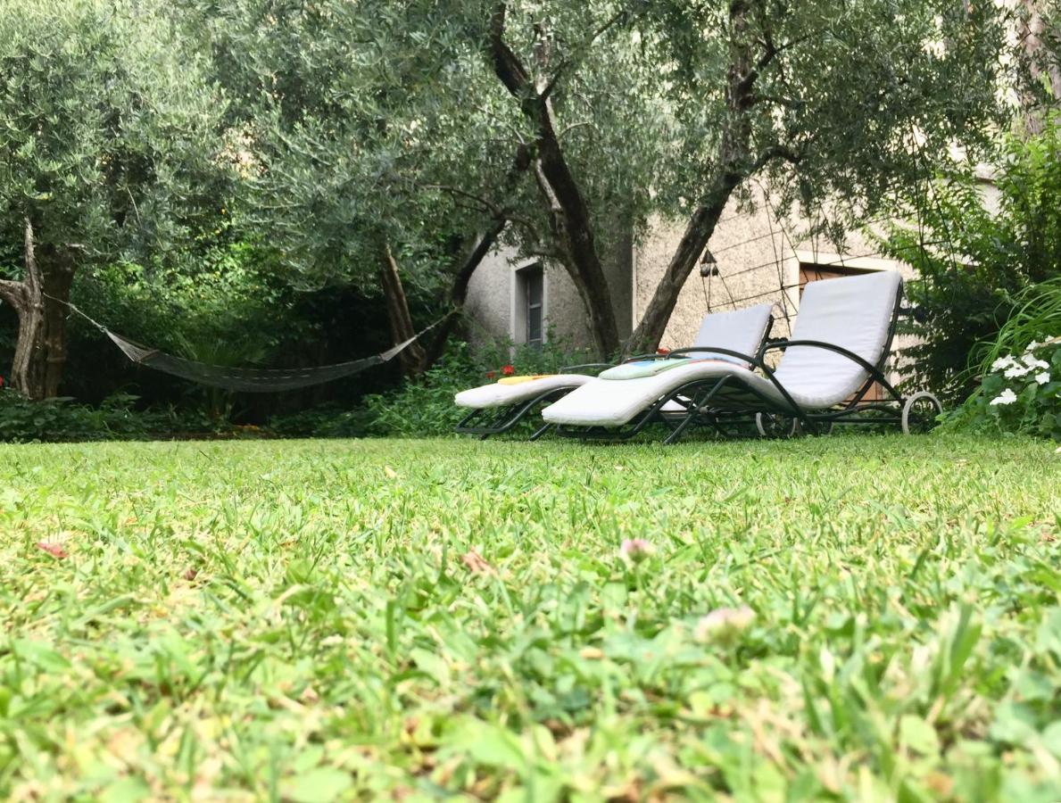 Residenza di Prestigio In Riva al Lago Marone LOFT Esterno foto