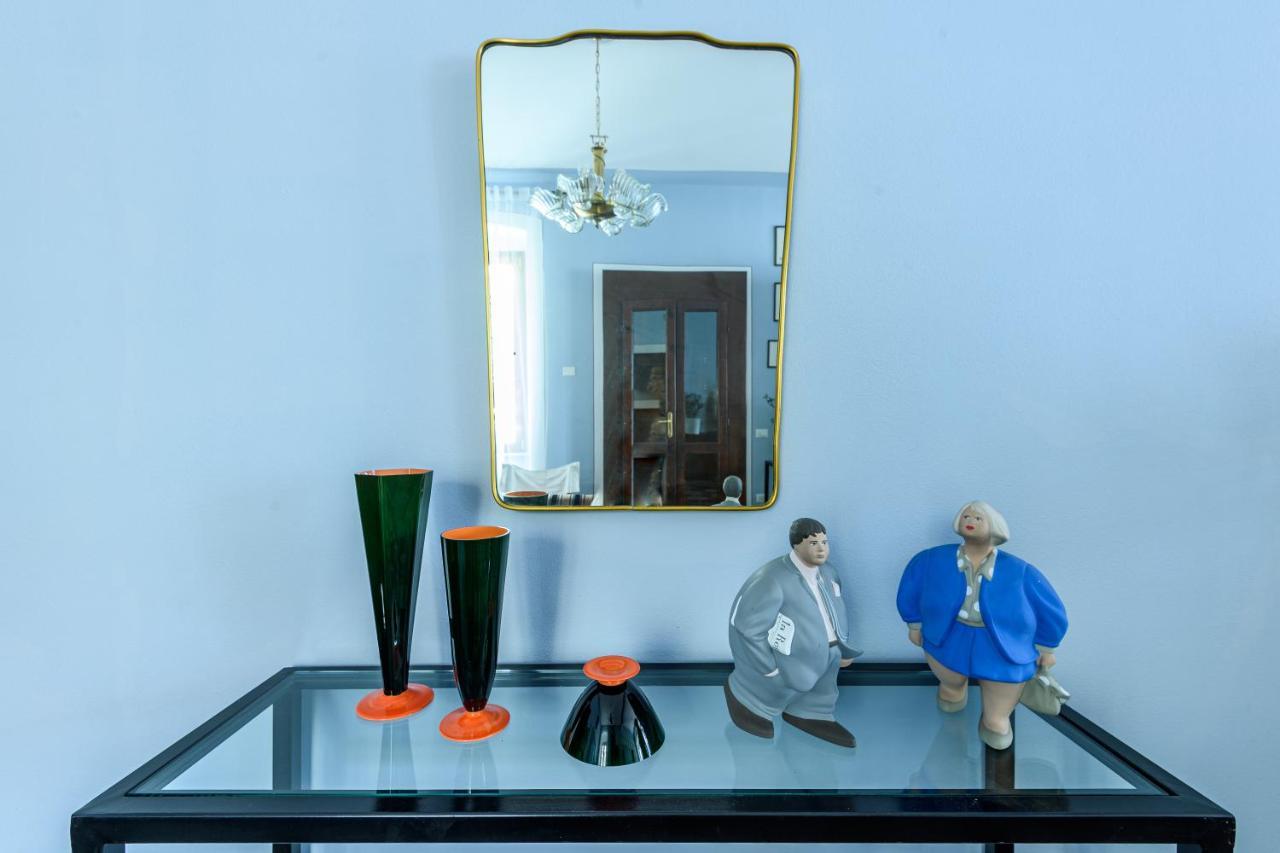 Residenza di Prestigio In Riva al Lago Marone LOFT Esterno foto
